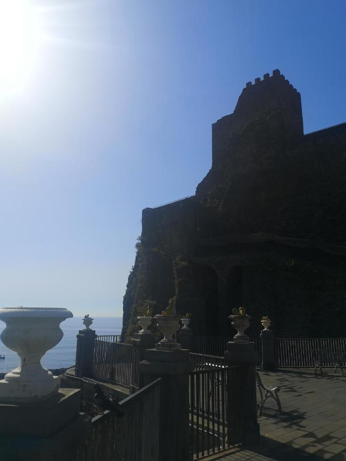 Locanda Popolare Aci Castello Exterior foto